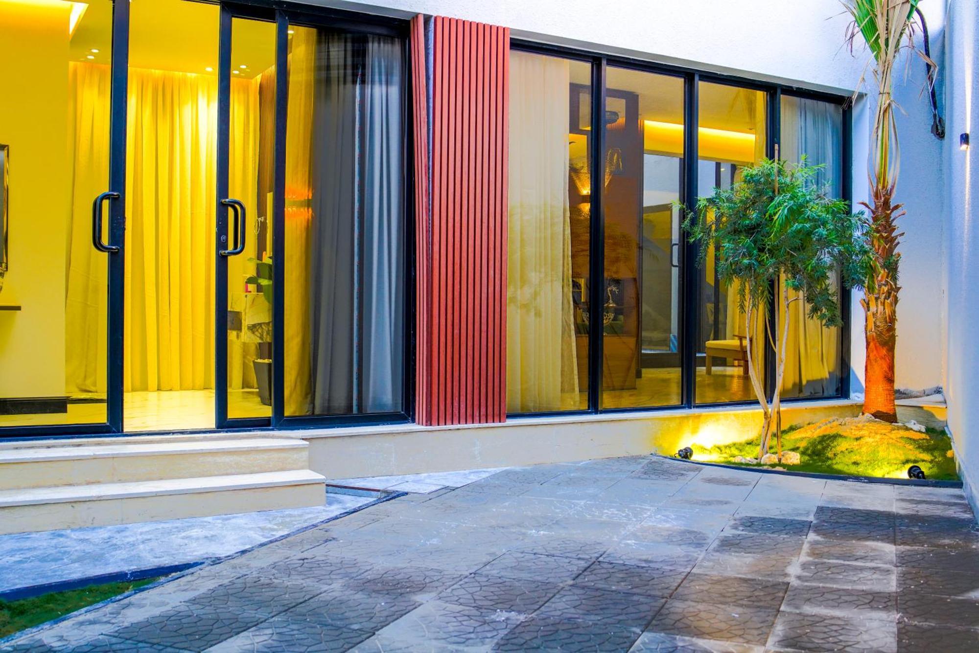 The Land Resort Riadh Exterior foto